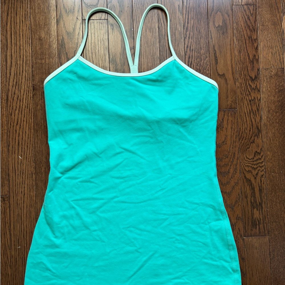 Lululemon tank top
